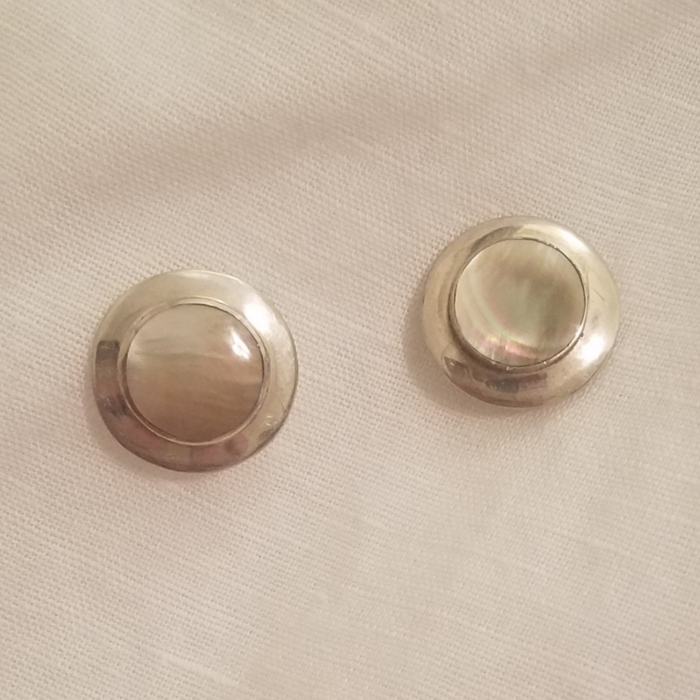 Sterling Silver Mother of Pearl Earrings